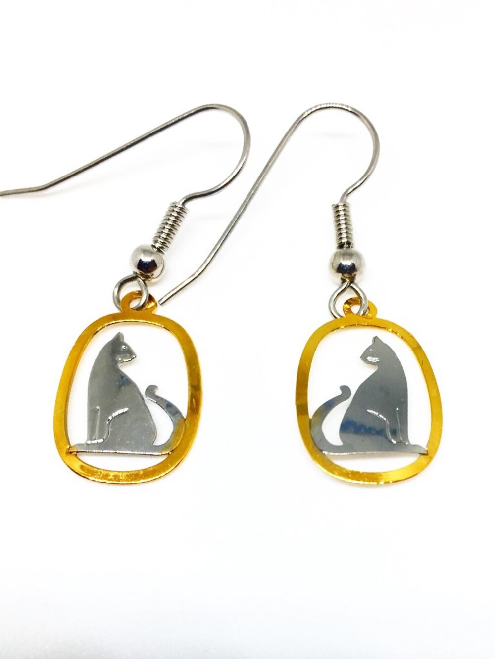 Two tone cat earrings